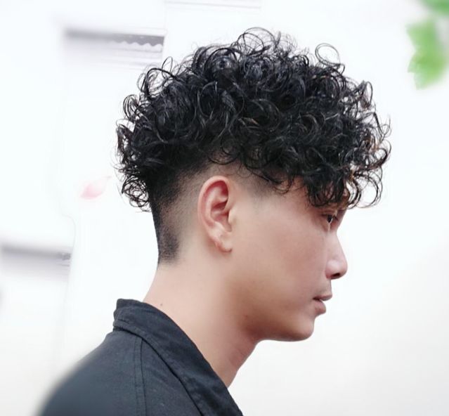 男士短发烫发最新流行趋势与发型论述