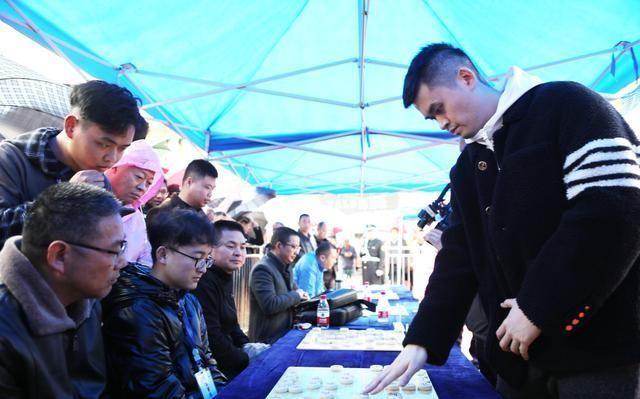 王天一最新棋局深度解析，小巷瑰宝棋艺探秘