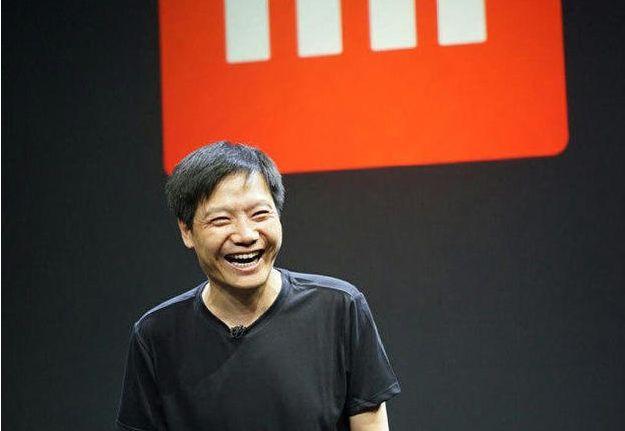 网红与明星，如何成为网络影响力中心的双重角色挑战