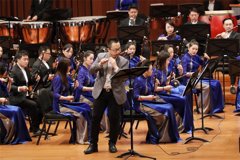 智能演艺助手，未来演艺新纪元的高科技之选招募启事