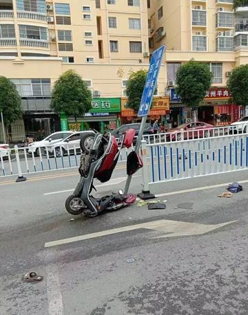 百色车祸最新消息更新