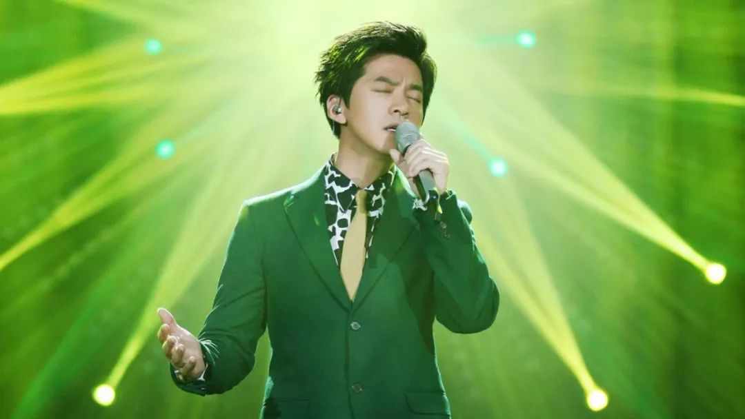演员李健，电视剧之旅探寻自然美景的宁静力量，主演电视剧展现魅力风采